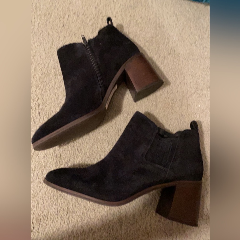 Worn once lucky black bootie